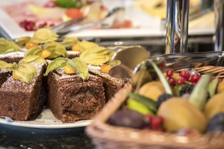 Kochs Stadthotel Отели рядом с достопримечательностью «Personenschifffahrt Biggesee»