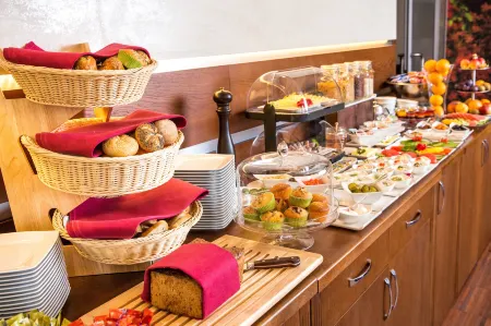 Grein Hotel Отели в г. Жешув