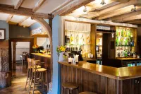 The White Hart, South Harting - Parkplatz