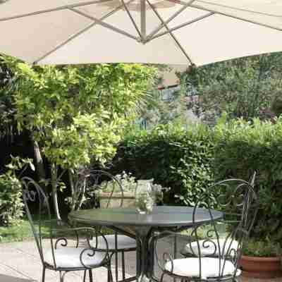 城市飯店 Hotel Exterior