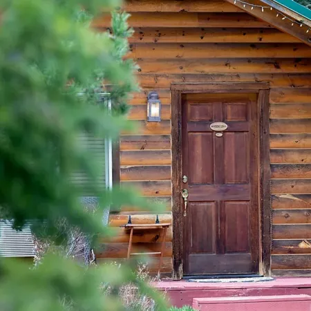 Alaskan Inn