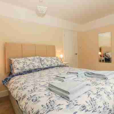 Sunvale Rooms