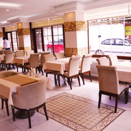 Grand Harsena Hotel