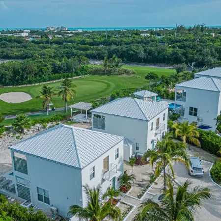 Villas with Private Pool 5 Min to Grace Bay Beach