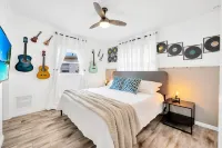 2 Homes! - 4 Mn to Madeira Bch - Hottub - Htd Pool