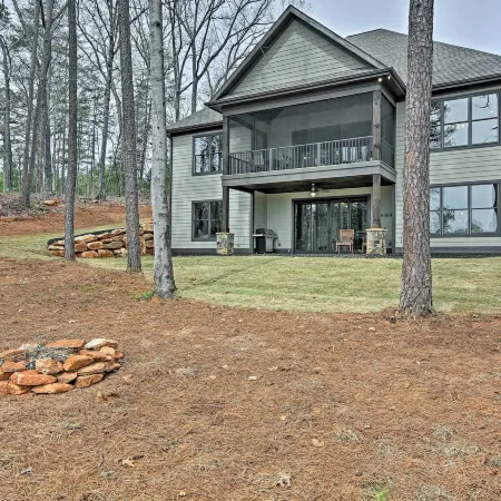 Lake Keowee Home with Balcony and Boat Dock!