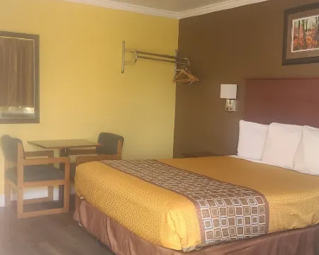 Interstate 8 Motel Hotels in Lakeview