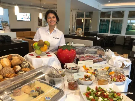 Havellandhalle Resort - Sport Und Wellness Отели в г. Фалькензе