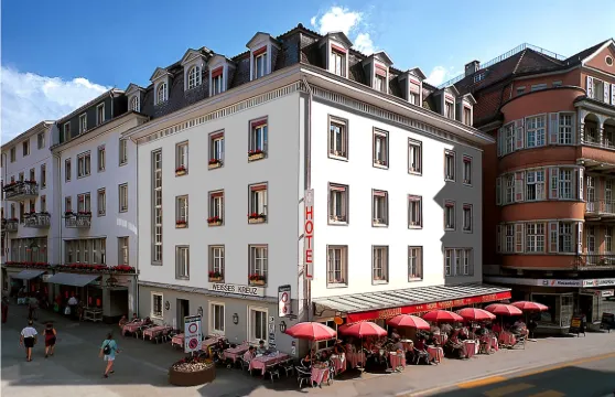 維賽斯克魯茲酒店