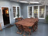 The Elizabethtown Inn