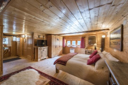 "CHALET dei FIORI" Room & Apartment