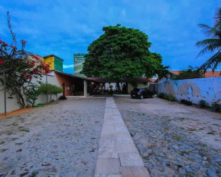 Hotel Pousada Sol & Lua Hotels in Paracuru