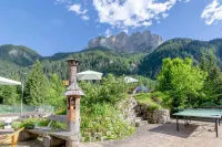 Pineta Pastry Hotel Hotels in Alleghe