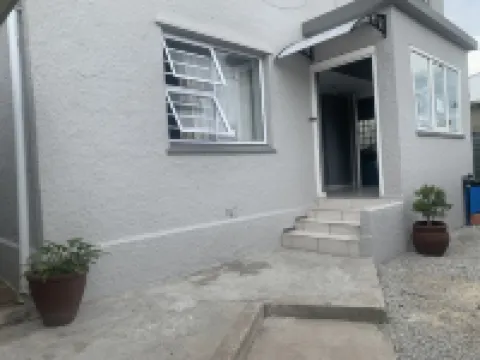Kingsworth Inn Port Elizabeth โรงแรมใกล้ป้อมเฟรเดอริค