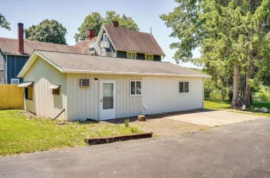 扎恩斯維爾度假租賃：距市中心2英里！