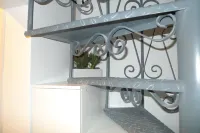 Central, one-bedroom duplex near the sea. Free Wi-Fi