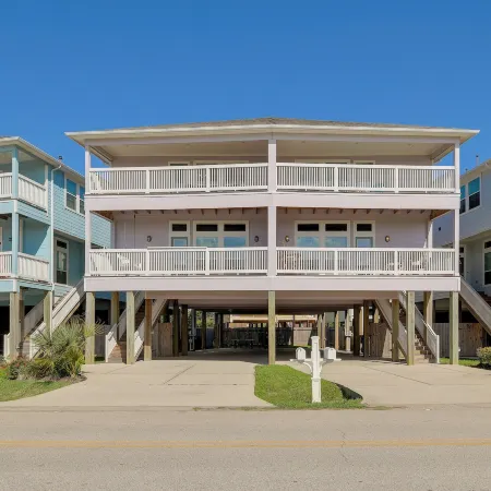 Bay-View la Porte Home Rental Steps to Beach!