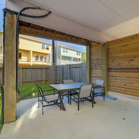 Bay-View la Porte Home Rental Steps to Beach!