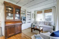 4 Mi to Dtwn: Baton Rouge Bungalow w/ Private Yard
