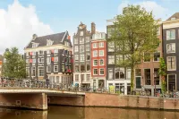 The Red Ox - Super Central Canal View Rooms