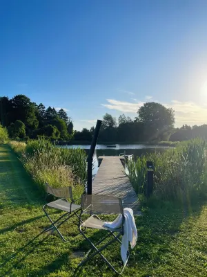 10 ponds, Nature & Architecture, 6-8p Hotels in Florennes