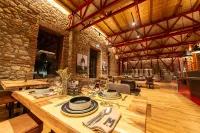 Melesin Distillery Hotels in Kreis Kolonja