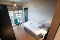 The Royal Hotel Hotels in 