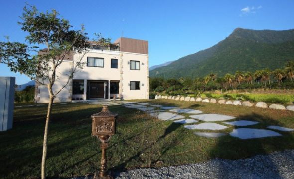 Taroko Mountain View B&B