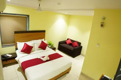 Sri Brundavan Grand Inn فنادق في فيساخاباتنام