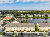 Cozy Vacay-Condo close to the theme parks!