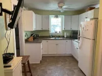 Eagle Pass Cabina- Unique Cabin Perfect for Two!