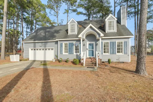 Lovely Fayetteville Home Deck and Fireplace! - Wifi
