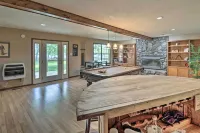 Lake Hamilton Home w/ Dock: 8 Mi to Hot Springs NP - 3-Star