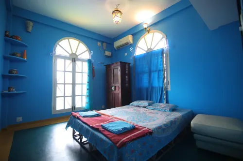 Holi-Wood Guesthouse - Homestays