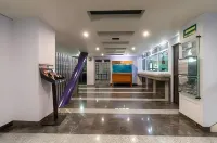 Hotel Embassy