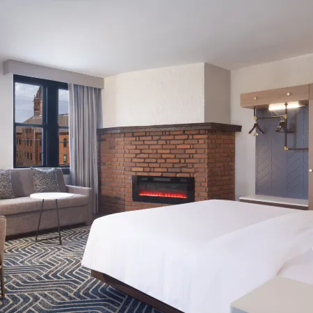 Hotel Royer Urbana Champaign, Tapestry Collection by Hilton