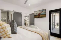 New the Ranch House Freedom Village