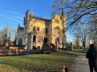 3-room, kitchen + 2 bathrooms " modern apartment "LeerZeit" Hotels in Leer