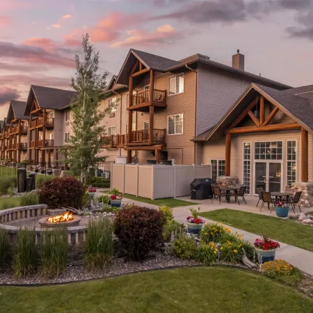 Best Western Plus Riverfront Hotel and Suites