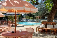 Best Western Saint-Etienne Porte du Forez - Pools