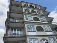 Twins Apartments فنادق في 