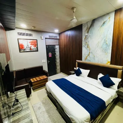 Hotel Grand Inn Hotel berhampiran Dwarka Sektor 13