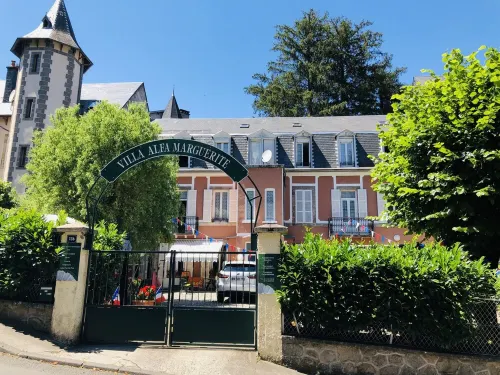 For vacations or spa treatments: F3 70M2 with all modern conveniences