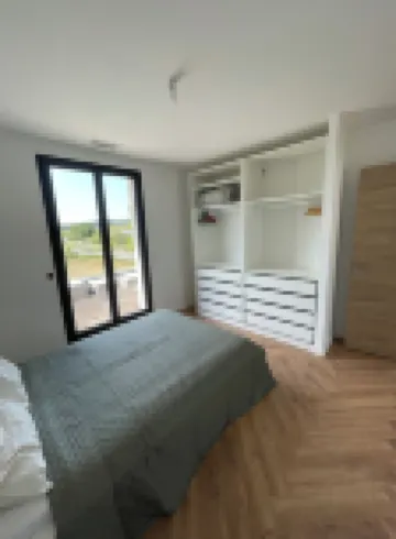 Sublime architect-designed villa not overlooked Hotels in Montarnaud