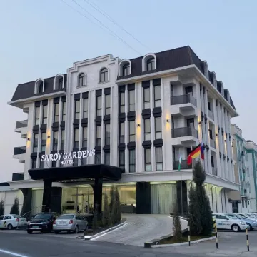 Saroy Gardens Hotel
