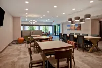 Hampton Inn Potomac Mills/Woodbridge - Breakfast