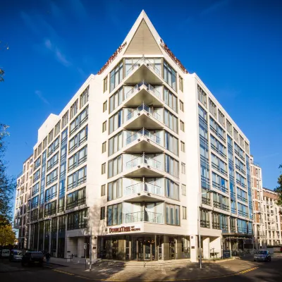 DoubleTree by Hilton London Kingston Upon Thames Hotels near Hampton Wick