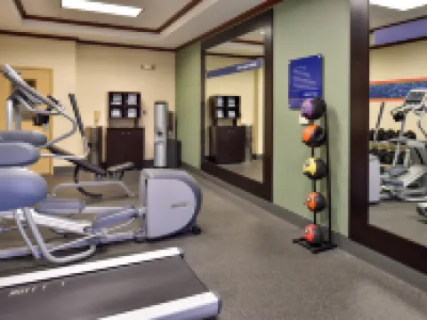 ハンプトン イン ハリソン ハリソンのホテル