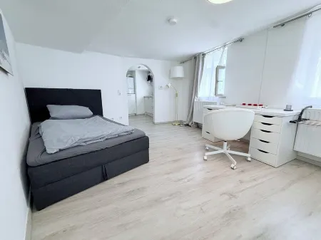 StudioApart 01 - Coburg City