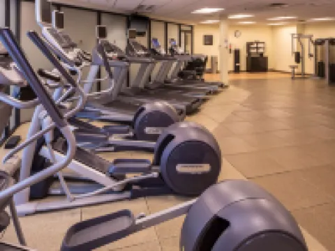 ดับเบิลทรีบายฮิลตัน โฮเทลแอนด์สวีทส์ พิตส์เบิร์ก ดาวน์ทาวน์ โรงแรมในพิตส์เบิร์ก